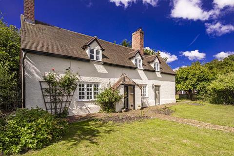 3 bedroom detached house for sale, Hill Cottage, Ashampstead, RG8