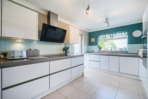 4 bedroom detached house for sale, Marroway, Weston Turville, Aylesbury, Buckinghamshire, HP22