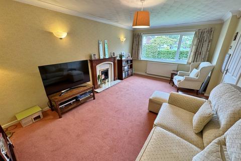 42 Central Drive, Penwortham, Preston, PR1 0NL