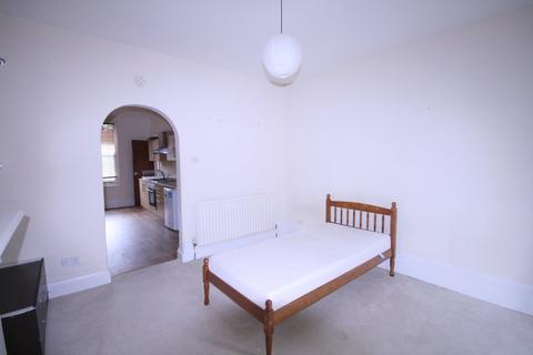 1 bedroom flat to rent, Rushmore road, Clapton