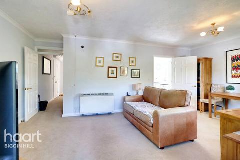 2 bedroom retirement property for sale, 210 Main Road, Biggin Hill