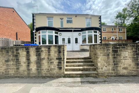 2 bedroom ground floor flat for sale, Flat 2, Sheffield Road, Chesterfield, Derbyshire, S41 9EQ