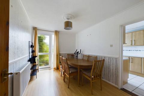 22 Blythorpe, Hull, HU6 9HG