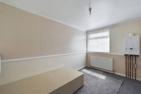 22 Blythorpe, Hull, HU6 9HG