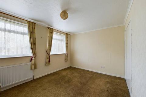 22 Blythorpe, Hull, HU6 9HG