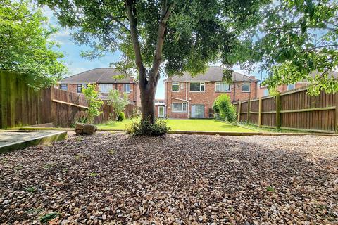 3 bedroom semi-detached house for sale, Parker Drive, Leicester LE4