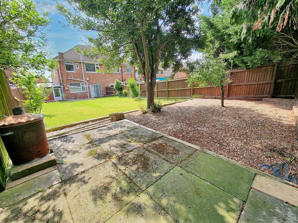 Large Rear Garden