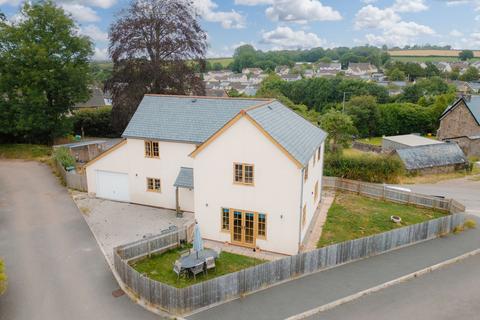 4 bedroom detached house for sale, Barton Court, Copplestone, EX17