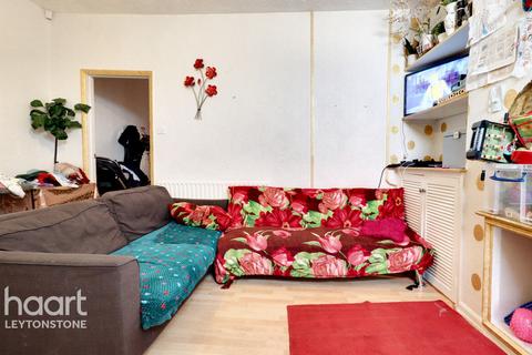 1 bedroom flat for sale, High Road Leytonstone, London