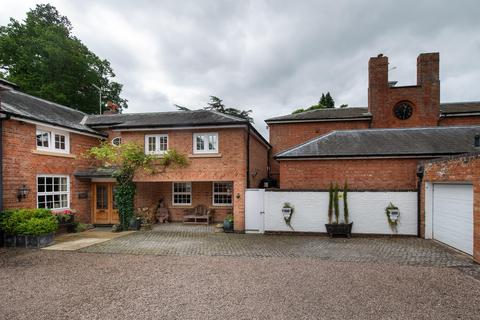 4 bedroom semi-detached house for sale, Edstone, Wootton Wawen, Henley-in-arden, Warwickshire, B95