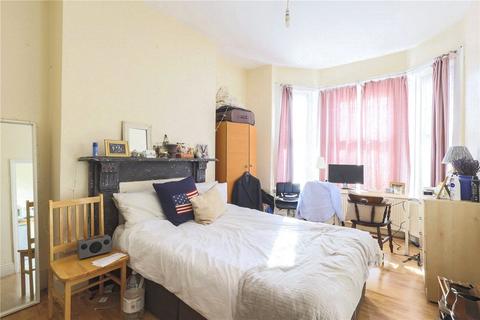 Studio to rent, College Place, Camden, London, NW1