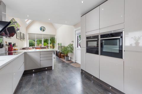26 Knoweholm, Ayr, KA7 4HD