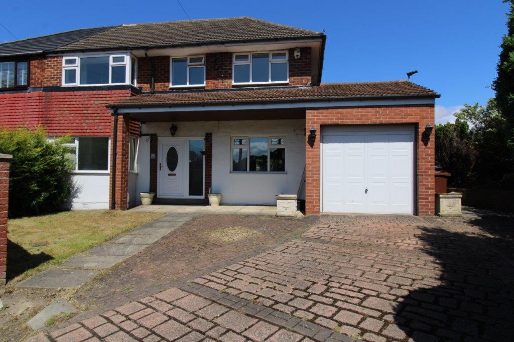 Cotswold Close, Gawber, Barnsley 4 bed semidetached house to rent £
