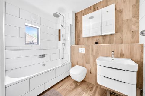 97 Riefield Road, London, SE9 2RB