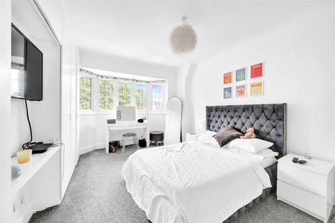 97 Riefield Road, London, SE9 2RB