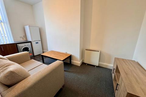 2 bedroom apartment to rent, Norfolk Street, Sunniside, Sunderland, SR1