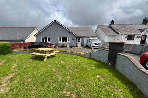 2 bedroom bungalow for sale, Pentre'r Bryn, Llandysul, SA44