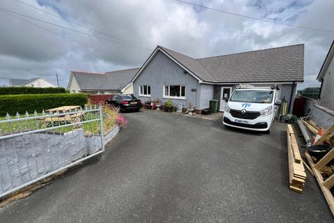 2 bedroom bungalow for sale, Pentre'r Bryn, Llandysul, SA44