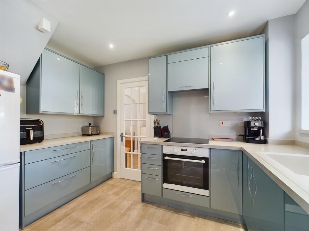 Kitchen 2