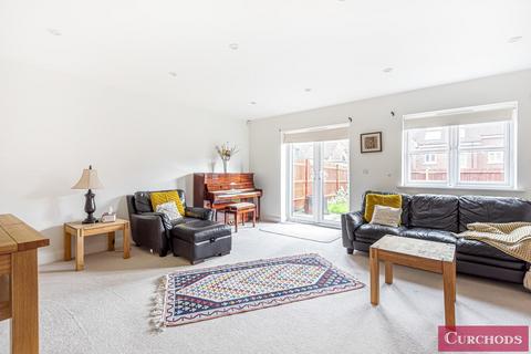 4 bedroom semi-detached house for sale, Robin Hood Road, St. Johns, Woking, GU21