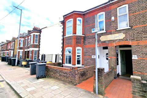 2 bedroom flat for sale, LUTON, LU2