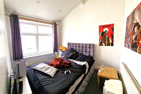 2 bedroom flat for sale, LUTON, LU2