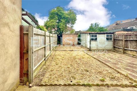 2 Tiverton Road, Wembley, HA0 1HS