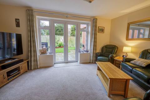 4 bedroom detached house for sale, Cowplain, Waterlooville PO8