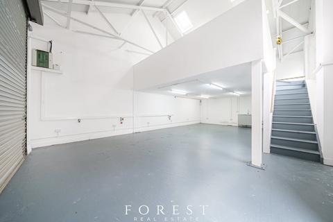 Industrial unit to rent, 52-56 Standard Road, Park Royal, NW10 6EU