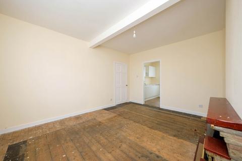 37 Fraser Crescent, Edinburgh, EH5 2AJ