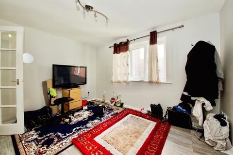 Studio for sale, Linnet Way, Purfleet-on-Thames RM19