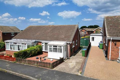 2 bedroom semi-detached bungalow for sale, 9 Bracken Close, Whitby