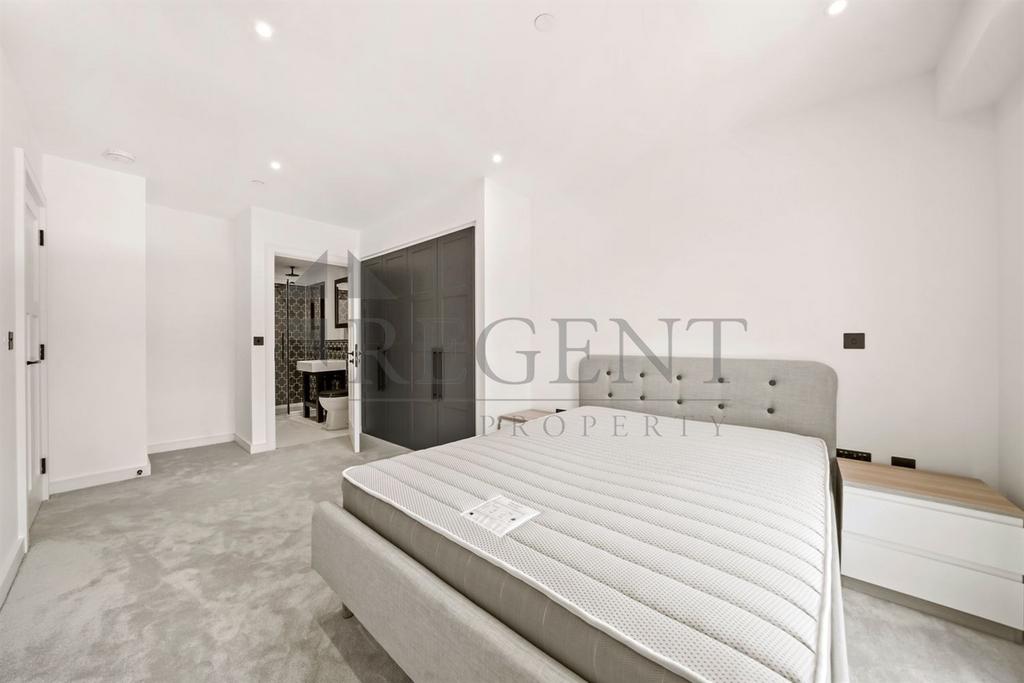 Main bedroom