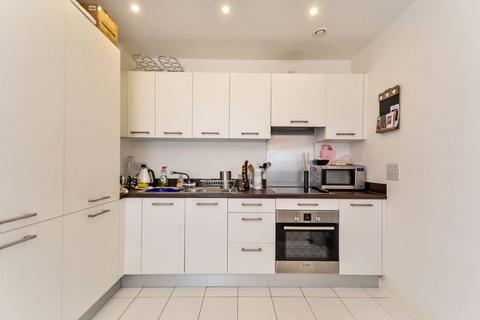 2 bedroom flat to rent, Forge Square, Isle Of Dogs, London, E14