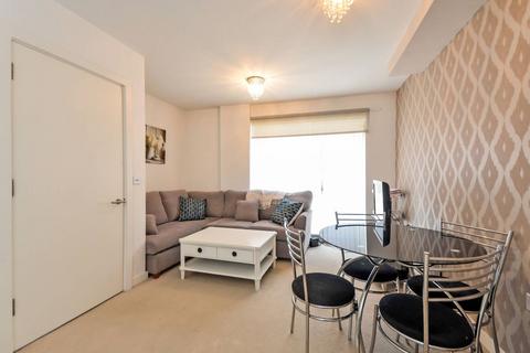 2 bedroom flat to rent, Forge Square, Isle Of Dogs, London, E14