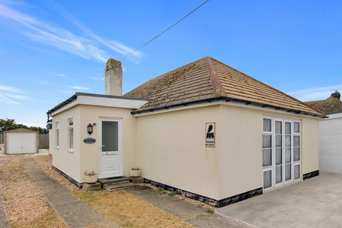 3 bedroom detached bungalow for sale, Williamson Road, Romney Marsh TN29