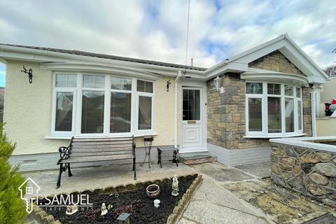 1 Glen Close, Mountain Ash, CF45 3DL