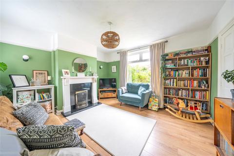 123 Broadway, Horsforth, Leeds, LS18 4HL