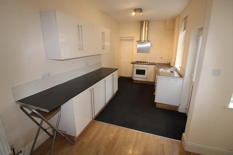 3 bedroom terraced house to rent, Belvedere Road, Burton upon Trent DE13