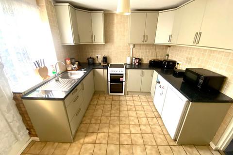 3 bedroom terraced house for sale, Kingscroft Court, Bellinge, Northampton NN3 9BH