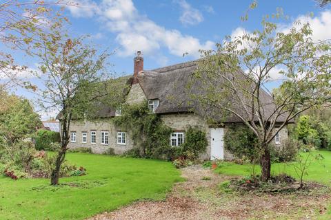 3 bedroom detached house to rent, Fosters Farm, Boyshill, Sherborne, Dorset, DT9