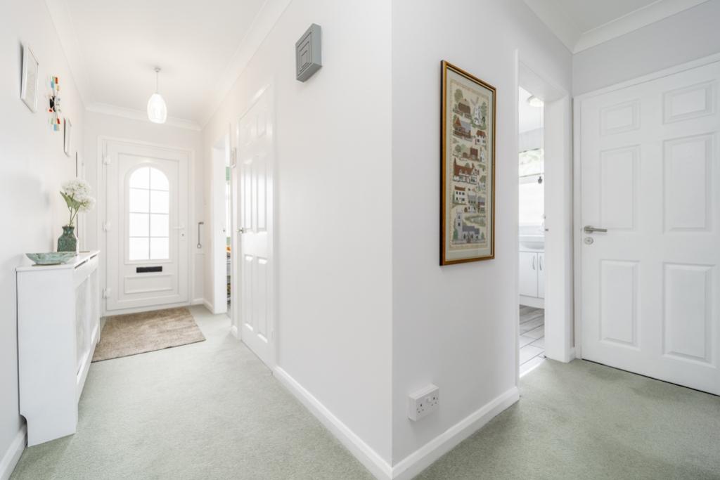 8 Francis Bernard Close (Boston)-13