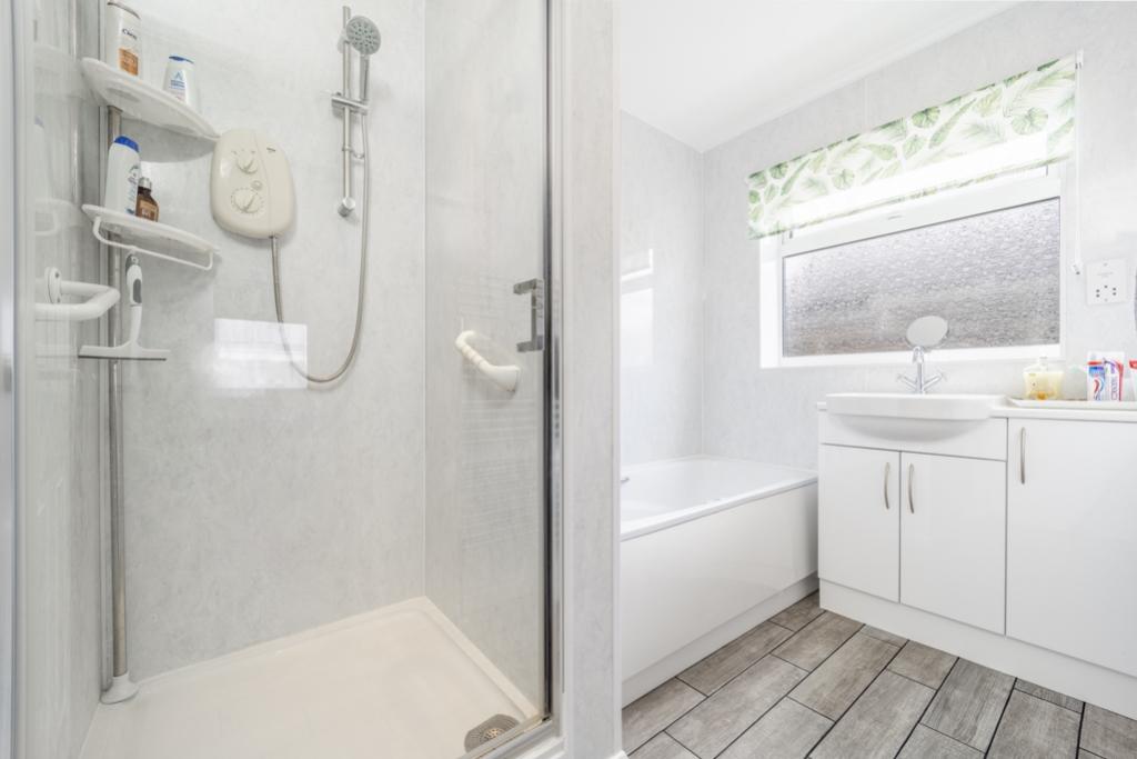 8 Francis Bernard Close (Boston)-28