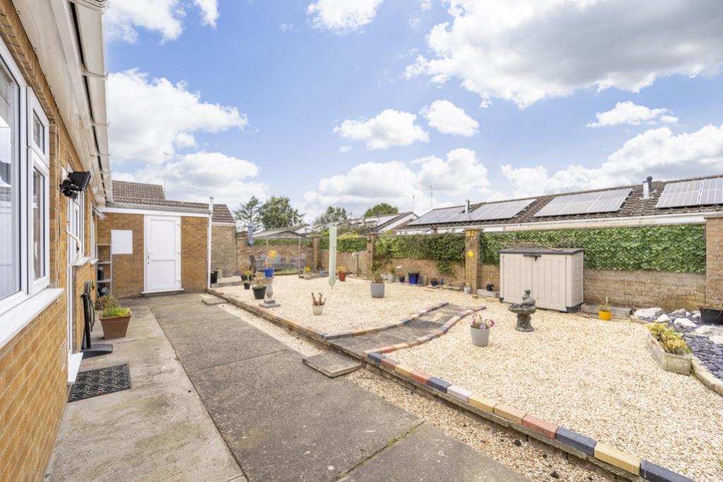 8 Francis Bernard Close (Boston)-9