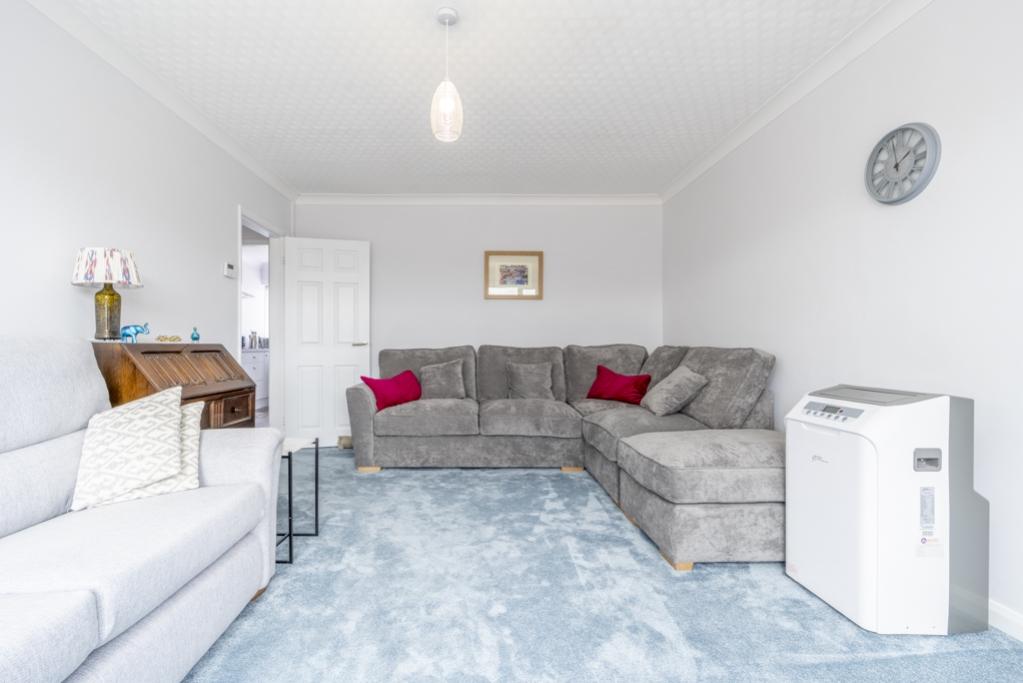 8 Francis Bernard Close (Boston)-15