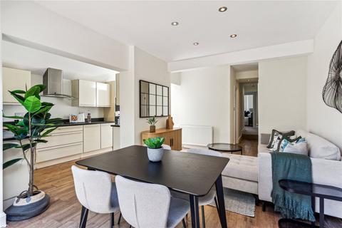 2 bedroom apartment for sale, Lysias Road, SW12