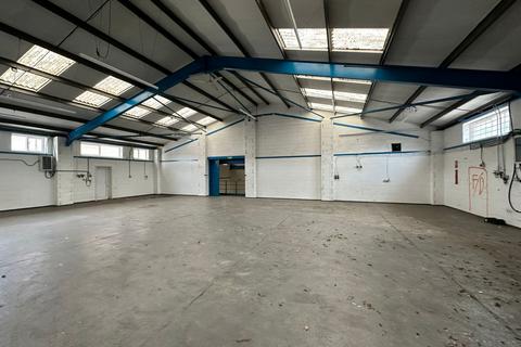 Industrial unit to rent, Ruston Road, Grantham Business Park, Grantham, Lincolnshire, NG31