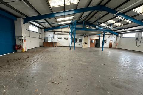 Industrial unit to rent, Ruston Road, Grantham Business Park, Grantham, Lincolnshire, NG31