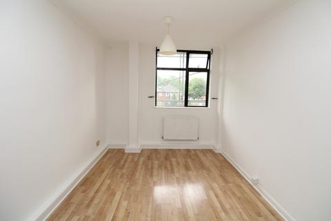 2 bedroom flat to rent, Worsley Bridge Road, Sydenham, SE26