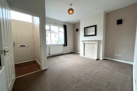 3 bedroom house to rent, Castleford Road, Normanton